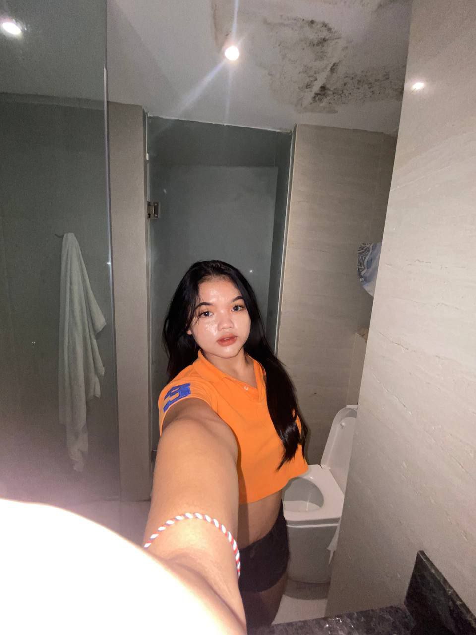 Cerita Sex Bella, Pacarku Yang Masih Perawan
